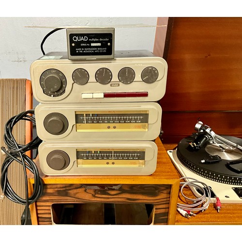 1228 - COMPLETE VINTAGE HI-FI SYSTEM COMPRISING OF THE FOLLOWING:- QUAD 22 CONTROL UNIT, PAIR OF QUAD II PO... 