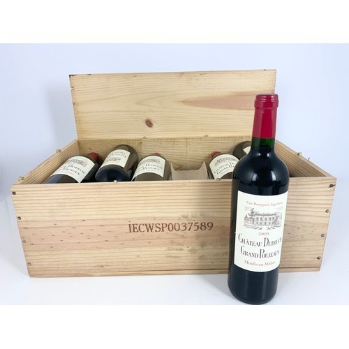 132 - CHATEAU DUTRUCH GRAND POUJEAUX, MEDOC CRU BOURGEOIS SUPERIEUR 2005, CASE OF 12 BOTTLES