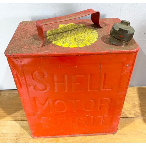 15 - 3 VINTAGE FUEL CANS INCLUDING PRATTS & SHELL