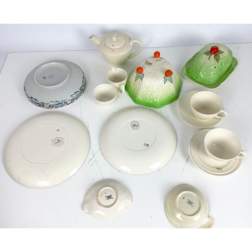 155 - POOLE POTTERY INCLUDING 2 PLATES, BOWL AND POOLE PART TEA SET & BESWICK LEAF BOWL WITH CARLTON WARE ... 