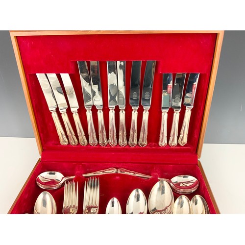 284 - CANTEEN OF JAMES RYALS SILVER PLATED CUTLERY (6 PLACE SETTING)