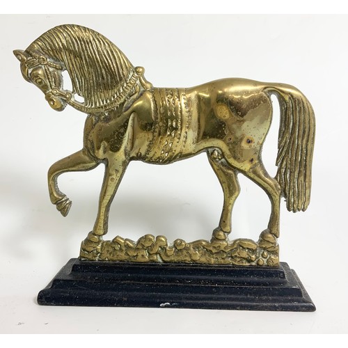 308 - BRASS HORSE DOOR PORTER