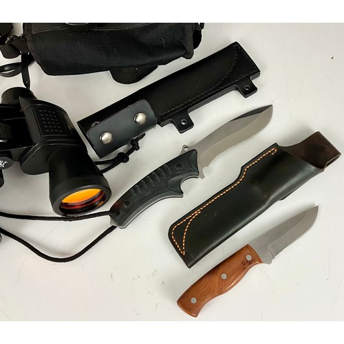 340 - 2 BUSHCRAFT/SURVIVAL KNIVES IN LEATHER POUCHES AND A PAIR OF INPRO RE SERIES BINOCULARS