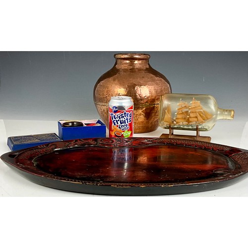 347 - MISC. ITEMS INCLUDING A COPPER VASE, RELIEF DECORATED TRAY, JACQUES TIDDLYWINKS AND A SHIP IN A BOTT... 