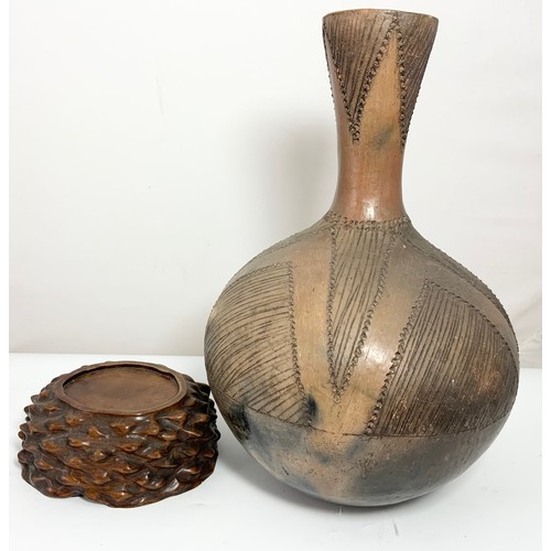 376 - 2 AFRICAN GOURD VASES WITH INCISED DECORATION WITH HARDWOOD STANDS