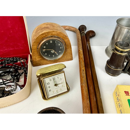 392 - MISC. VINTAGE ITEMS INC. TRAVEL IRON, A SMITHS MANTLE CLOCK, TRAVEL ALARM, HAIR BRUSH, BOXED CLIPPER... 