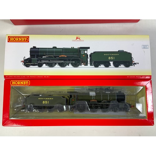 538 - HORNBY 2 BOXED LOCOMOTIVES, APPEAR UNUSED R3458 SR 4-4-0 SCHOOLS CLASS 921 SHREWSBURY, SR BLACK, & R... 