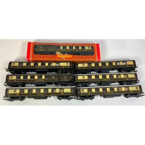 501 - HORNBY 00 GAUGE PULLMAN COACHES, 1 BOXED & 6 U/B