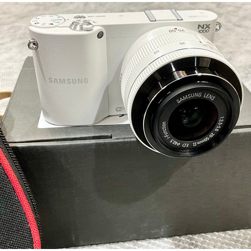 389 - SAMSUNG NX1000 DIGITAL CAMERA AND ACCESSORIES T/W VINTAGE CAMERAS AND BINOCULARS INC. AGFA SILETTE, ... 