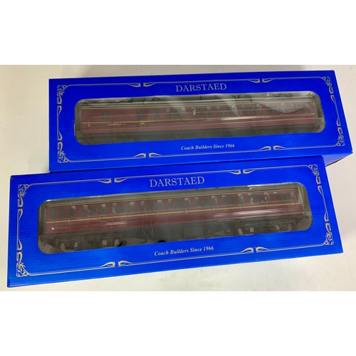 490 - 2 0 GAUGE BOXED DARSTAED MK 1 SUBURBAN COACHES D23-1-1 BS1 MAROON LINED & D23-4-1 S1 MAROON LINED