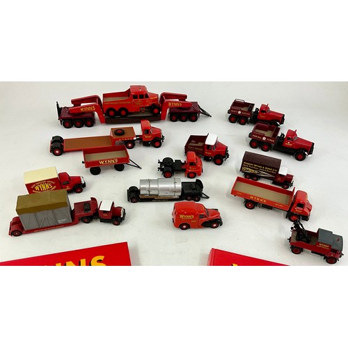 155 - CORGI HEAVY HAULAGE, A WYNNS COLLECTION, U/B, INC  2 X DIAMOND T , PLUS HEAVY LOAD TRAILER, SCAMMELL... 