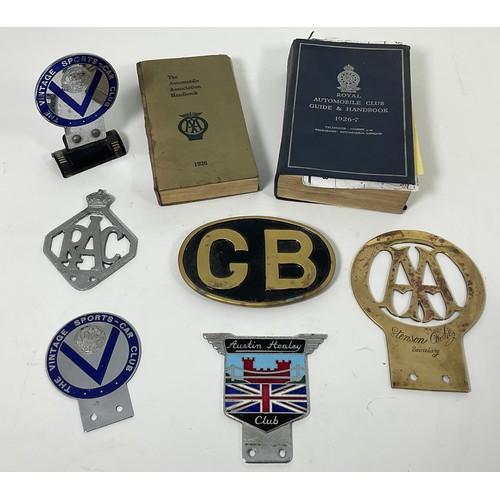 7 - MISC. CAR BUMPER BADGES, VSCC, AA IN BRASS MARKED STENSON COOKE SECRETARY, AUSTIN HEALEY CLUB AND RA... 