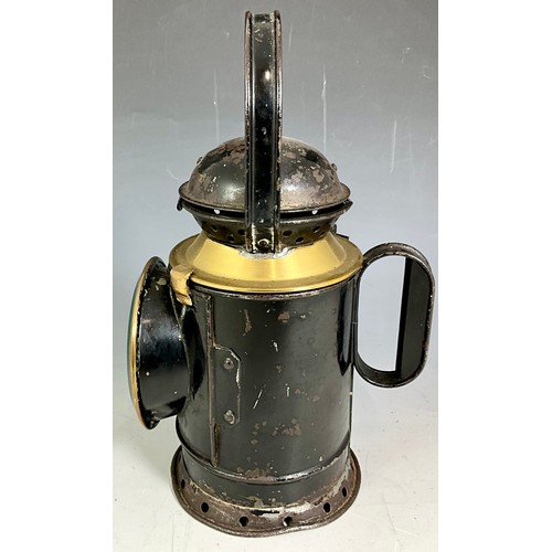 293 - RAILWAY HAND LAMP, GWR, 3 ASPECT REVOLVING, BRASS COLLAR, BRASS BURNER MARKED BR(WR), MARKED GWR, MA... 