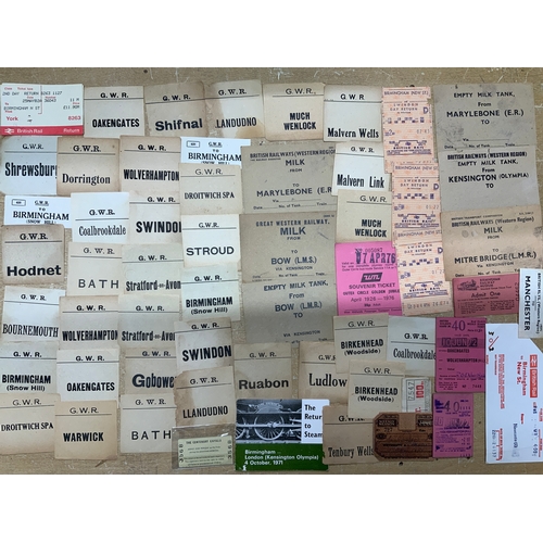 256 - COLLECTION OF GWR LUGGAGE LABELS, AND RAILWAY TICKETS, THE LATTER MAINLY PRESERVED AND 1975 ERA BR.