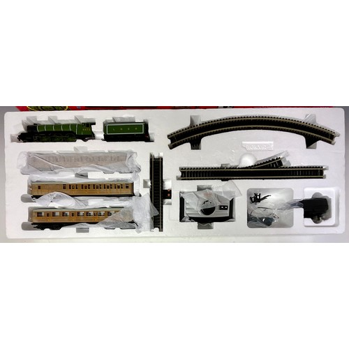 307 - HORNBY BOXED R1167 THE FLYING SCOTSMAN SET, LOCOMOTIVE (BOX ADVISES DCC READY) COACHES TRACK & CONTR... 