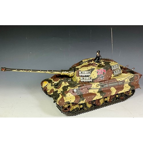 95 - A WELL BUILT TAMIYA KING TIGER TANK, PRODUCTION TURRET VERSION,  ITEM 56018 1/16TH SCALE RADIO CONTR... 