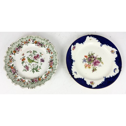 184 - TWO ROYAL DOULTON SERIES WARE PLATES, ADMIRAL LORD NELSON AND ONE OTHER TOGETHER WITH A DOULTON LAMB... 