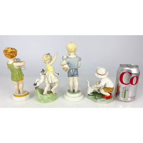 160 - 4 ROYAL WORCESTER FREDA DOUGHTY FIGURINES