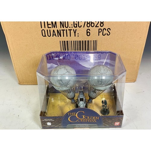 184 - CORGI TRADE BOX OF 6 THE GOLDEN COMPASS MODELS, LEE SCORESBY’S AIRSHIP, 4 STILL WITH TISSUE