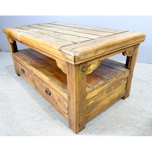 611 - COFFEE TABLE WITH 4 DRAWERS 110cm x 60cm