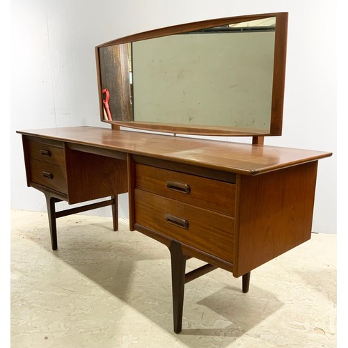 662 - MID / LATE CENTURY DRESSING TABLE G PLAN ? WIDTH 170cm