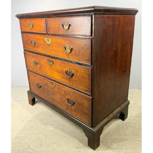 646 - OAK CHEST OF TWO OVER THREE GRADUATED DRAWERS ON BRACKET FEET WIDTH  96cm