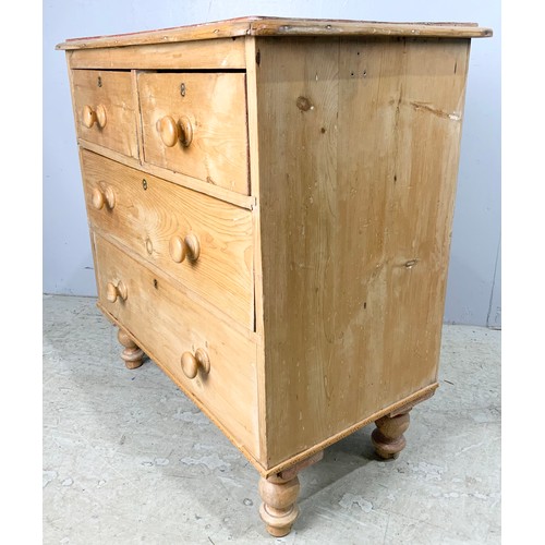 671 - ANTIQUE PINE TWO OVER TWO CHEST OF DRAWERS ON TURNED FEET WIDTH 83cm