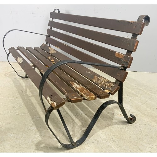 559 - SLATTED GARDEN BENCH WIDTH 150cm