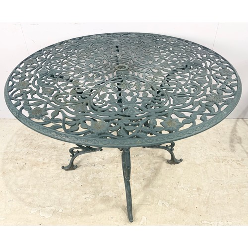 566 - PRESSED METAL GARDEN FURNITURE SET TABLE 101cm DIAMETER & 4 CHAIRS