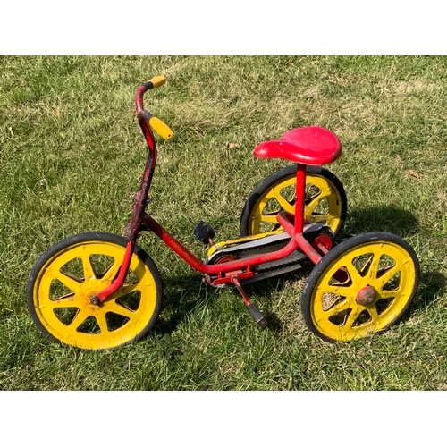 57 - TRIANG CHILDS TRICYCLE, PLAYTRIKE NO 2.