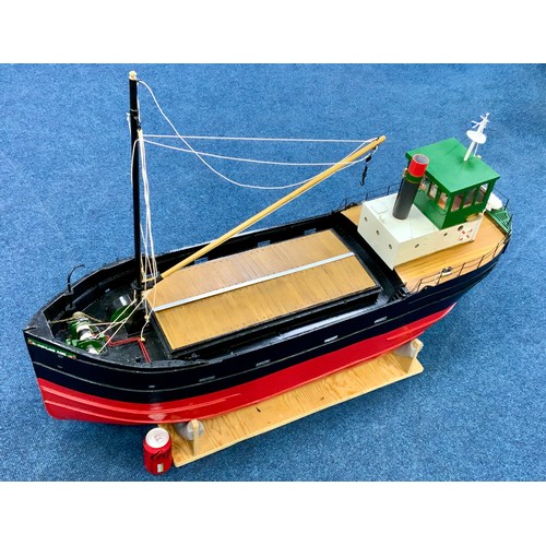 77 - RADIO CONTROLLED MODEL BOAT, A MODEL OF A CLYDE PUFFER, 'HIGHLAND ROSE', APPROX 140 IN LENGTH, MOTOR... 