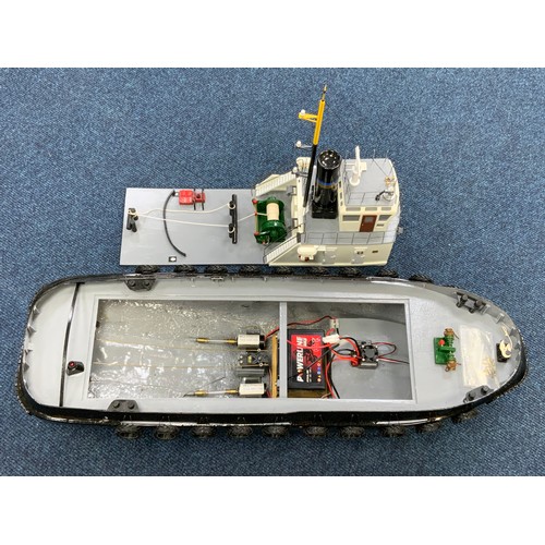 79 - RADIO CONTROLLED MODEL OF BILLINGS BOATS’ SMIT
NETHERLAND’, MODERN TUG BOAT, APPROX 85CN IN LENGTH, ... 