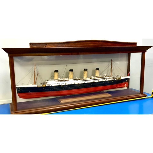 76 - SCRATCH BUILT MODEL OF RMS TITANIC, APPROX 122 CM OVERALL (4FT LONG) PLINTH MOUNTED IN GLAZED DISPLA... 