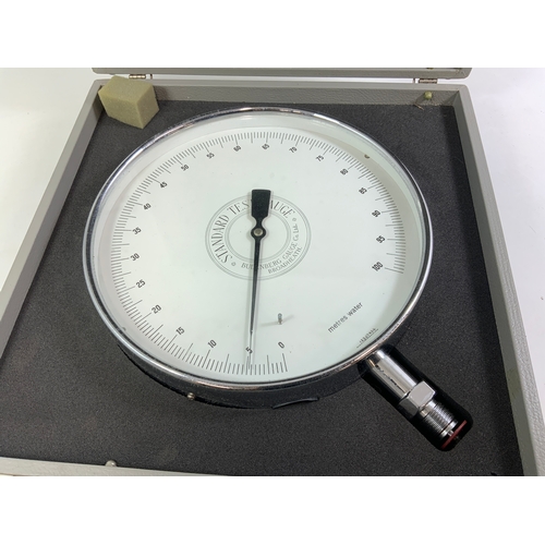 419 - A CASED BUDENBERG GAUGE CO STANDARD TESTING GAUGE WITH TEST CERTIFICATE DATED 1986