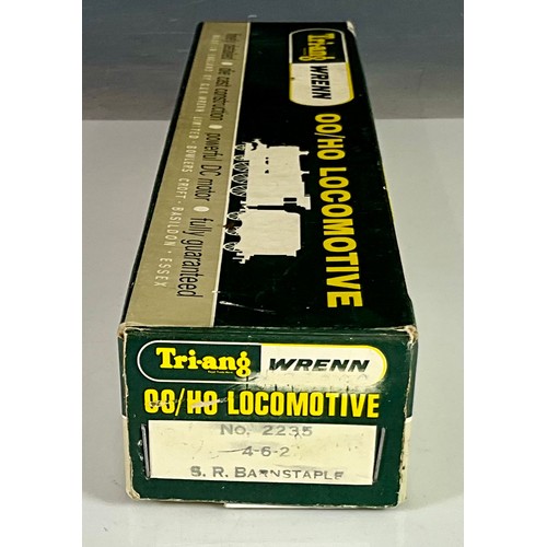 438 - TRIANG WRENN, BOXED NO 2235 4-6-2 SR WEST COUNTRY 34005 BARNSTAPLE, NO PACKER NUMBER ON BOX