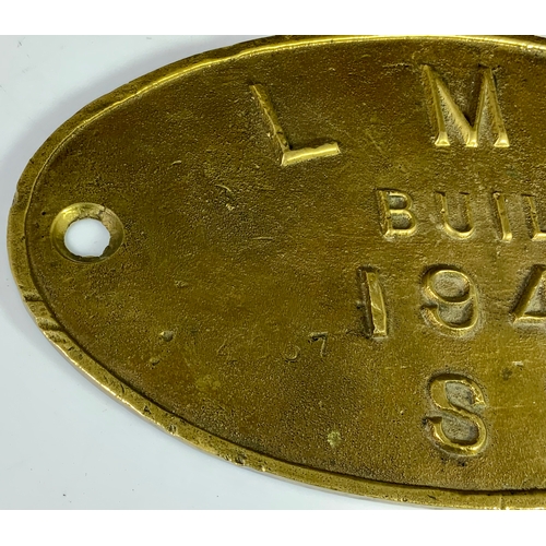 195 - RAILWAY LOCOMOTIVE WORKS PLATE, LMS BUILT 1843 SR. BELIEVED TO BE ONE OF THE BATCH OF LMS 2-8-0 8F L... 