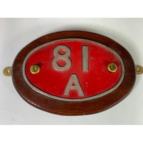 193 - RAILWAY SHED PLATE, CAST ALUMINIUM, SIMILAR TO THE TYPE FITTED TO EARLY DIESEL HYDRAULICS. 81A OLD O... 