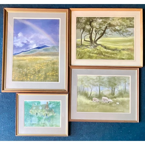 34 - A COLLECTION OF 8 ORIGINAL FRAMED PASTEL SKETCHES BY ANN THISTLEWAITE