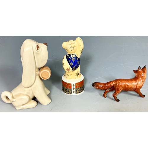 141 - BESWICK FOX, A DOG FIGURE AND A ROYAL WORCESTER BEAR