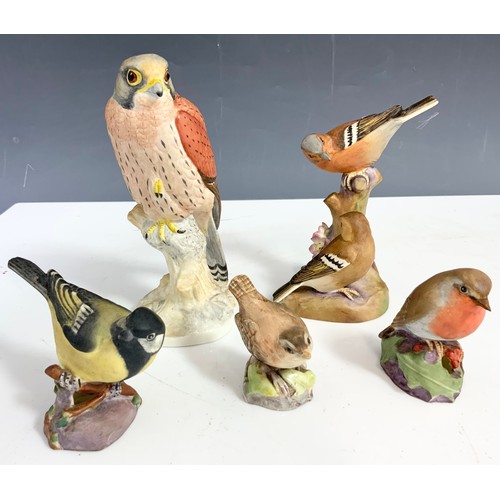 148 - 5 ROYAL WORCESTER BIRD MODELS INC KEK THE KESTREL , DOUBLE CHAFFINCH , ROBIN ETC