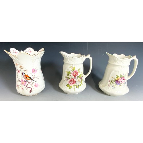 177 - 2 OLD FOLEY JAMES KENT STAFFORDSHIRE HARMONY ROSE PITCHERS/A BROSNIC BONE CHINA VASE/A PAIR OF AYNSL... 