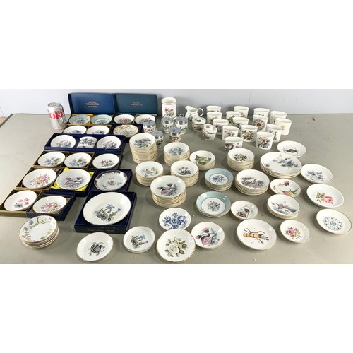 196 - LARGE QUANTITY OF ROYAL WORCESTER PIN DISHES, EGG CODDLERS, TOOTH PICK HOLDERS ETC SOME BOXED