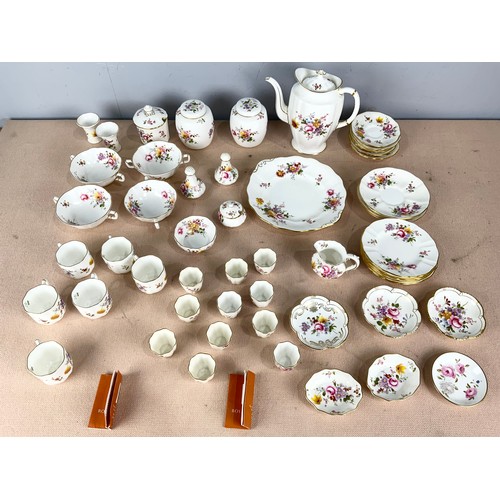 205 - DERBY POSIES PART DINNER SERVICE