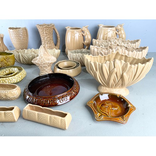 248 - LARGE QUANTITY OF BROWN / BEIGE GROUND SYLVAC POTTERY INC SQUIRREL JUGS, VASES , PLANTER ETC 2 TRAYS