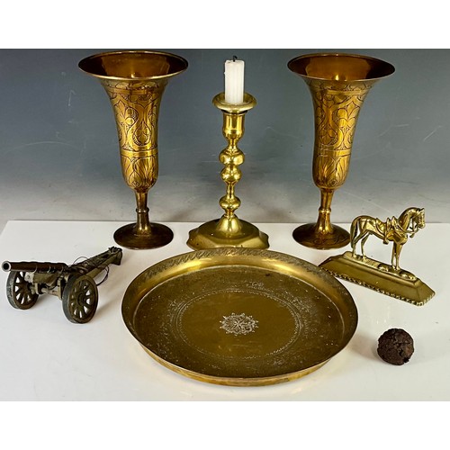 343 - MISC. BRASSWARE, A TABLE CANON AND POSSIBLY A MUSKET BALL