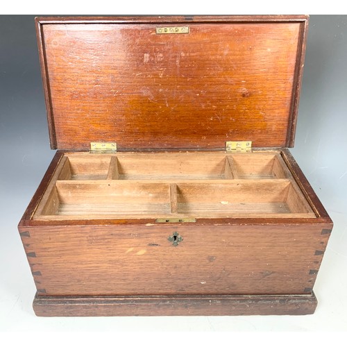 391 - FITTED MAHOGANY BOX  WIDTH 43cm & A TUMBRIDGE WARE JEWELLERY BOX WIDTH 25cm