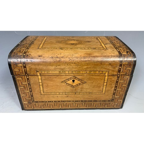 391 - FITTED MAHOGANY BOX  WIDTH 43cm & A TUMBRIDGE WARE JEWELLERY BOX WIDTH 25cm