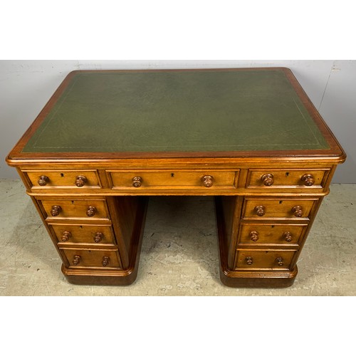 580 - TWIN PEDESTAL DESK WITH TOOLED LEATHER WRITING SURFACE 106cm x 71cm