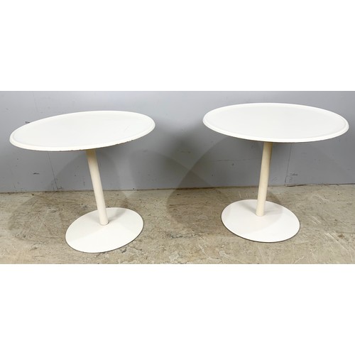 581 - 2 ROUND TOP OCCASIONAL TABLES 51cm DIAMETER