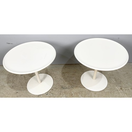 581 - 2 ROUND TOP OCCASIONAL TABLES 51cm DIAMETER